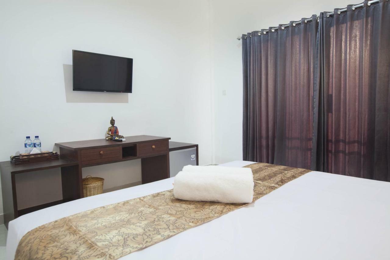 Hotel Yankee Fara 14 Seminyak Esterno foto